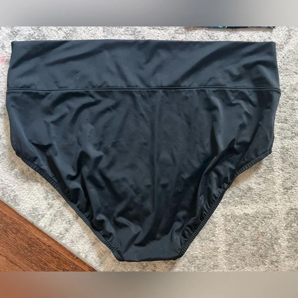 Blue Paisley Tankini Swimsuit - Picture 8 of 9